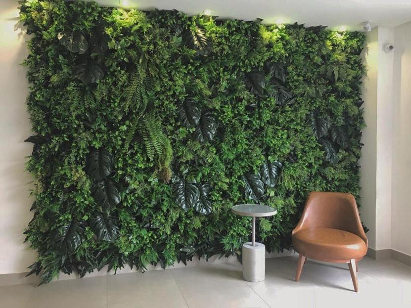 Como Instalar um Jardim Vertical Artificial sem Erros